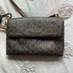 Calvin Klein Crossbody
